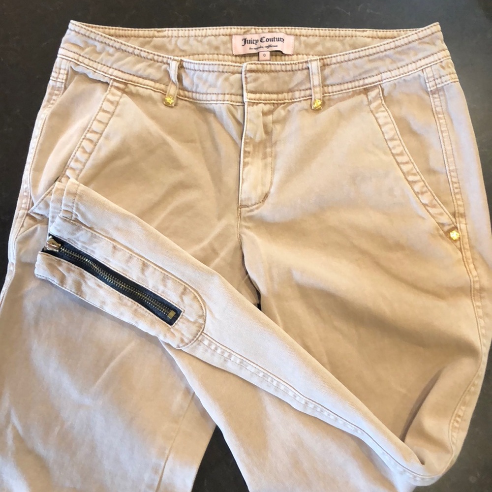 Juicy couture tan khaki zip up cropped jeans‎